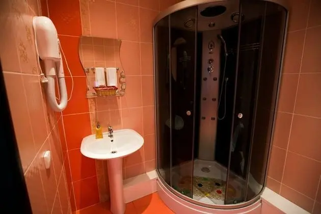 Luxury Tek Büyük Yataklı Oda