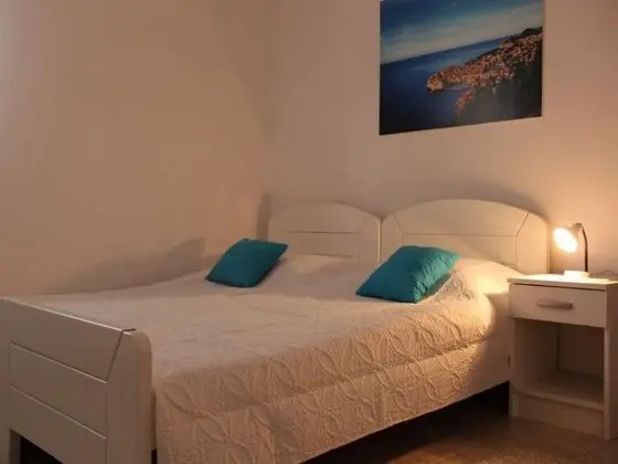 Villa (Five-Bedroom Villa with Pool)