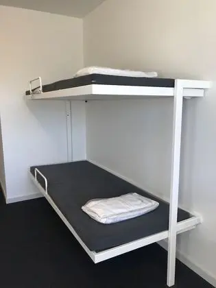 Comfort Dört Kişilik Oda, Ortak Banyo (6 person)