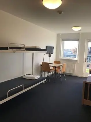 Comfort Dört Kişilik Oda, Ortak Banyo (6 person)