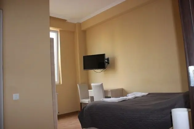 Basic Tek Büyük Yataklı Oda