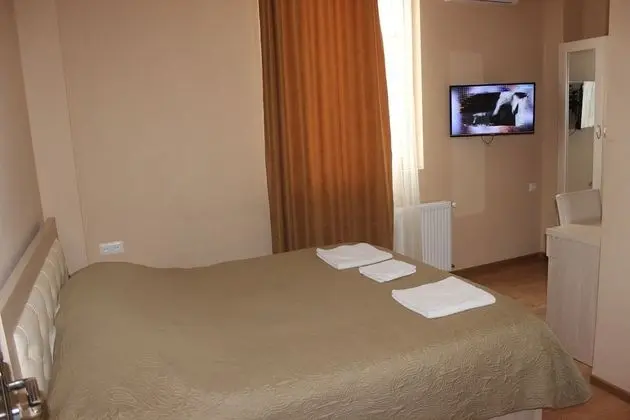 Basic Üç Kişilik Oda