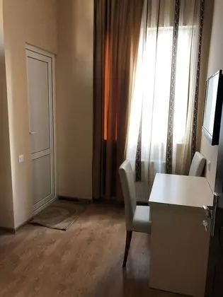 Basic Üç Kişilik Oda