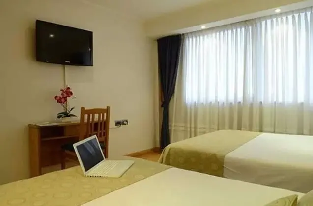 Standard Tek Büyük veya İki Ayrı Yataklı Oda