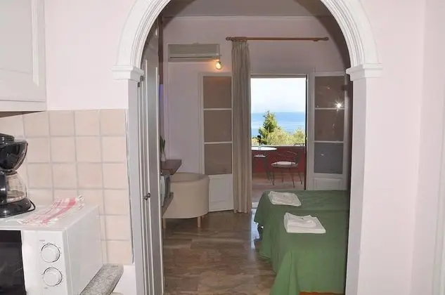 Stüdyo, Deniz Manzaralı