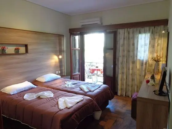 Tek Büyük veya İki Ayrı Yataklı Oda