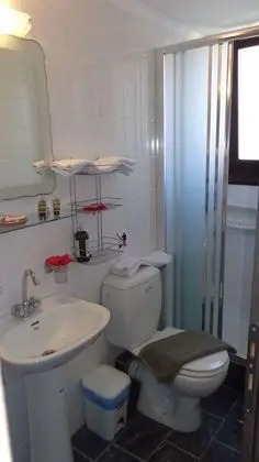 Üç Kişilik Oda