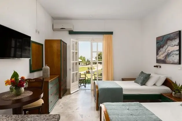 Stüdyo, Bahçe Manzaralı, Bahçeli