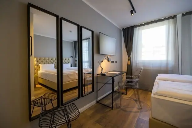 Tek Büyük Yataklı Oda