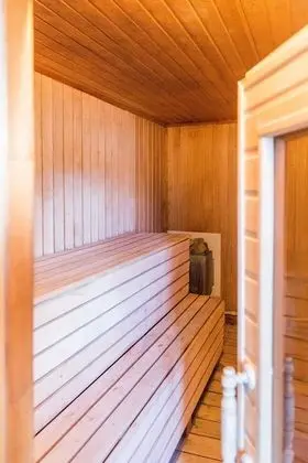 Family Ev, 4 Yatak Odası, Sauna