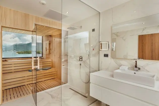 Özel spa küveti