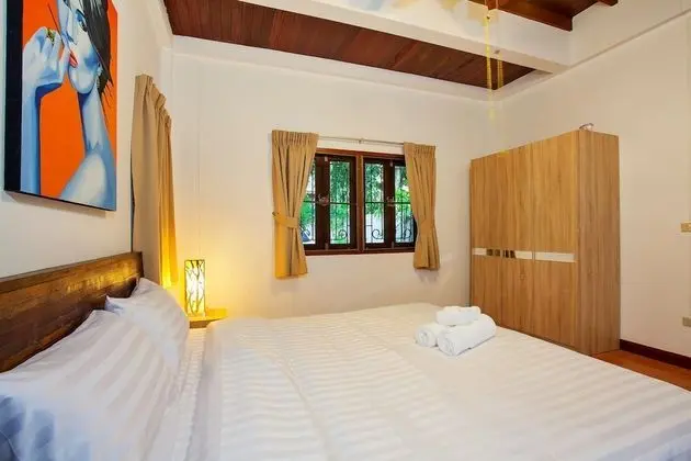 4 Bedrooms Pool Villa