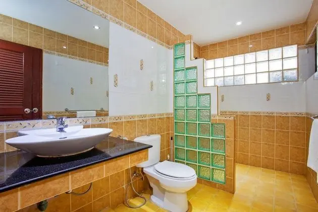4 Bedrooms Pool Villa