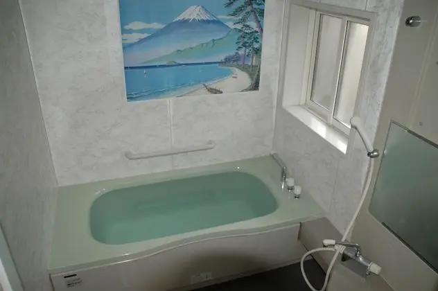 Kır Evi, 3 Yatak Odası, Küçük Mutfak
