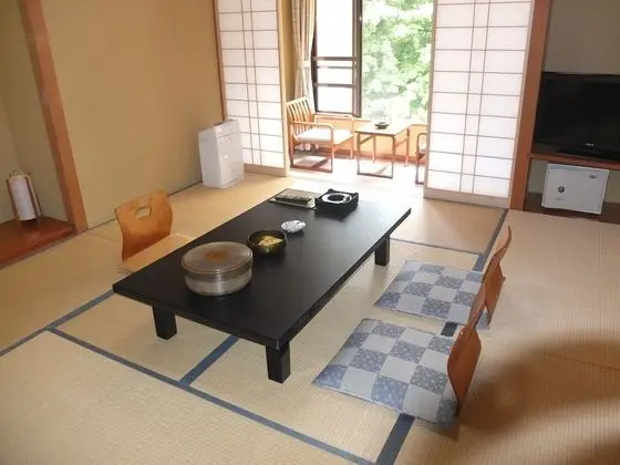 Family Oda, Ek Bina (Japanese Style)