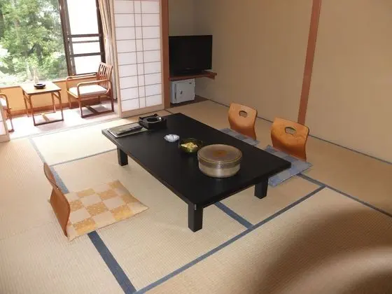 Family Oda, Ek Bina (Japanese Style)