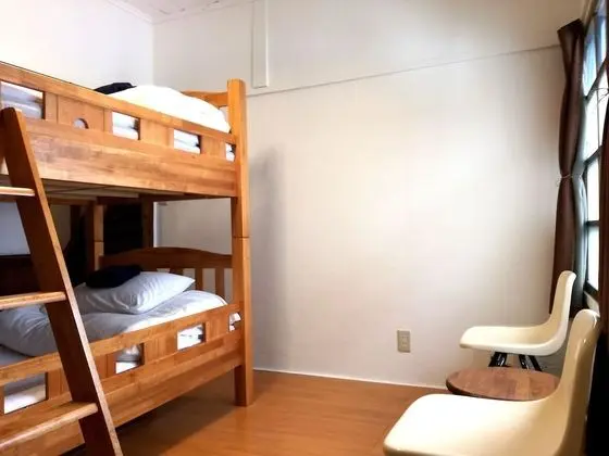 Ortak Ranzalı Oda, Sadece erkekler için (with Bunk Bed)