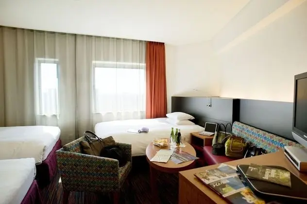 Comfort Üç Kişilik Oda, Sigara İçilmez (Main Bldg)