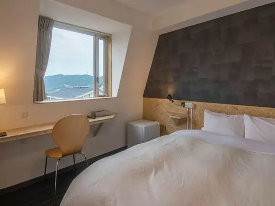 Tek Büyük Yataklı Oda, 1 Çift Kişilik Yatak (Top Floor)