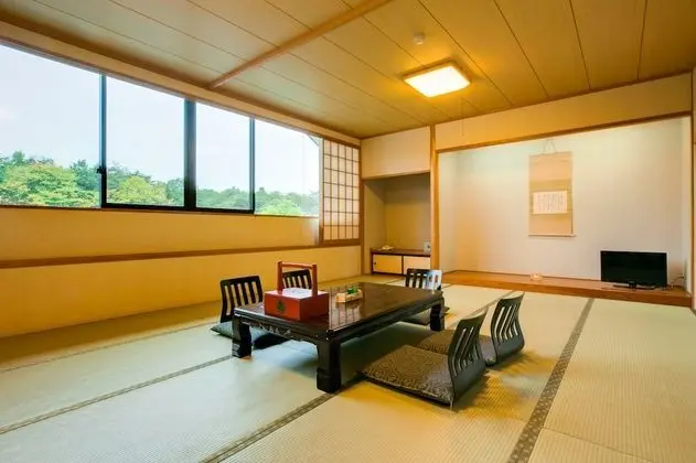 Traditional Oda, Sigara İçilmez (Japanese Style, For 6 People)