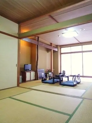 Traditional Oda (JP Style with Toilet, Up to 6 People)