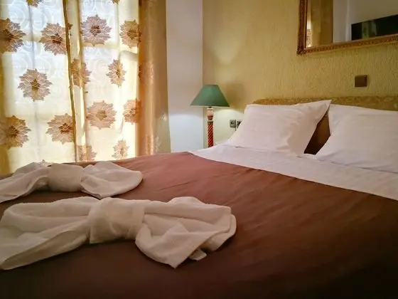 Traditional Üç Kişilik Oda, Dağ Manzaralı