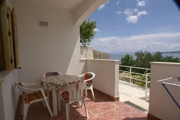 Apart Daire (Niko - 50 m from pebble beach - A5 Pr)