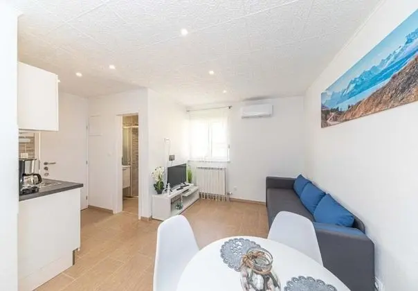 Apart Daire (Niko - modern - A3(2+2))