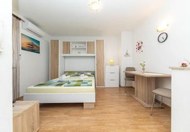 Stüdyo (Niko - modern - SA1(2))