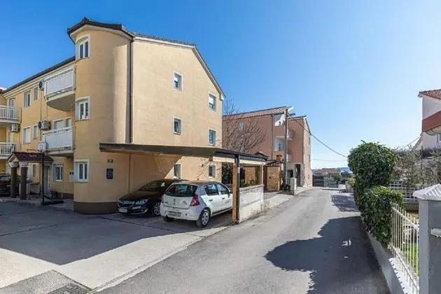 Stüdyo (Niko - modern - SA1(2))