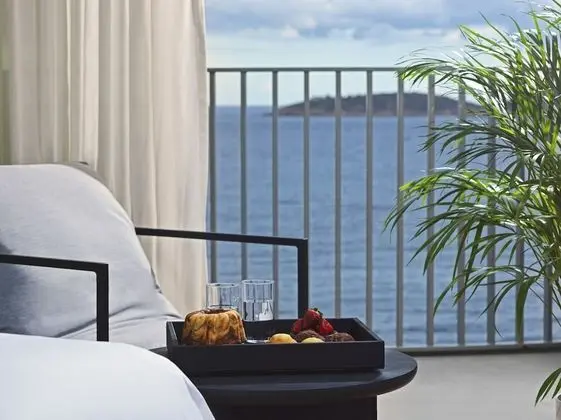 Deluxe Superior Front Sea View With Balcony