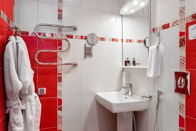 Business Tek Büyük Yataklı Oda