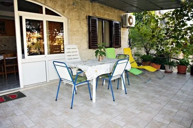 Apart Daire (Nikola - 200 m from beach - A2(2+1))