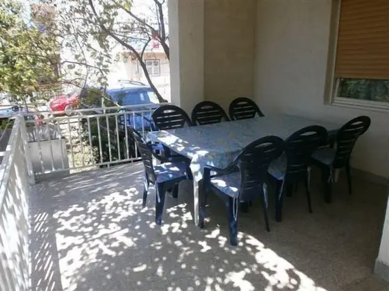 Apart Daire (Nikola - afordable & close to center )