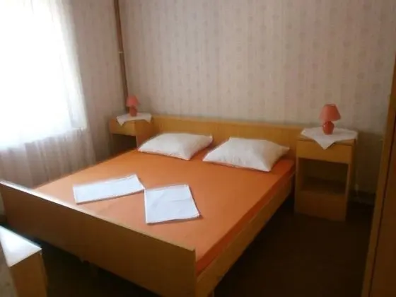 Apart Daire (Nikola - afordable & close to center )