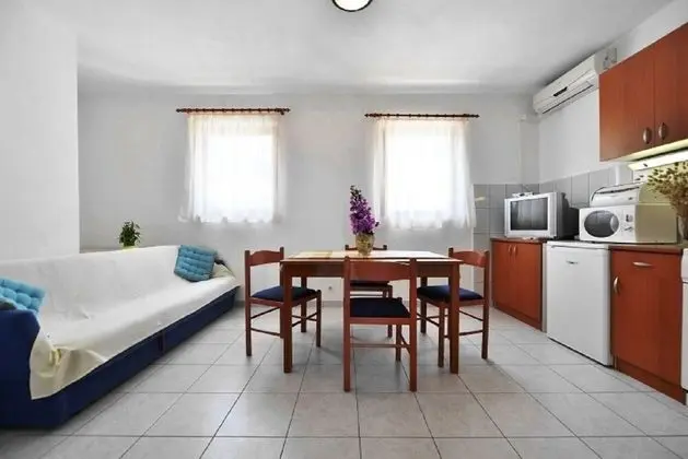 Apart Daire (Nikola - comfortable - A2(4))