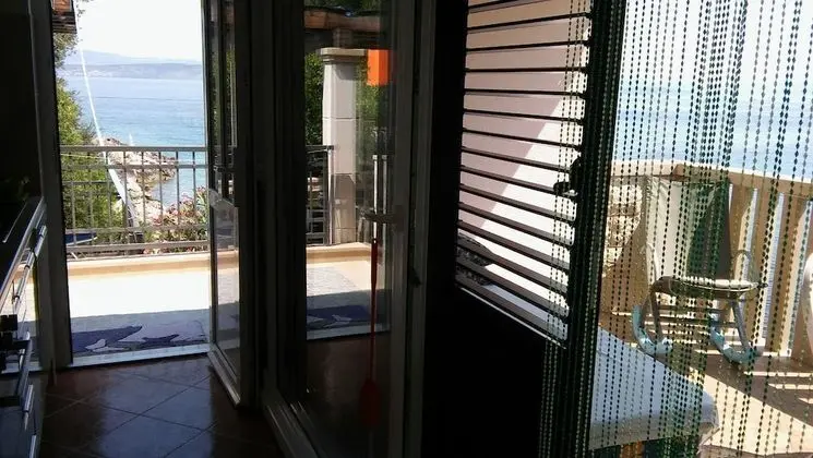 Apart Daire (Nikola - in front of the sea - A1(4))