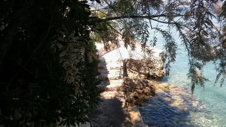 Apart Daire (Nikola - in front of the sea - A1(4))