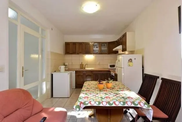 Deluxe Tek Büyük veya İki Ayrı Yataklı Oda, Ortak Banyo