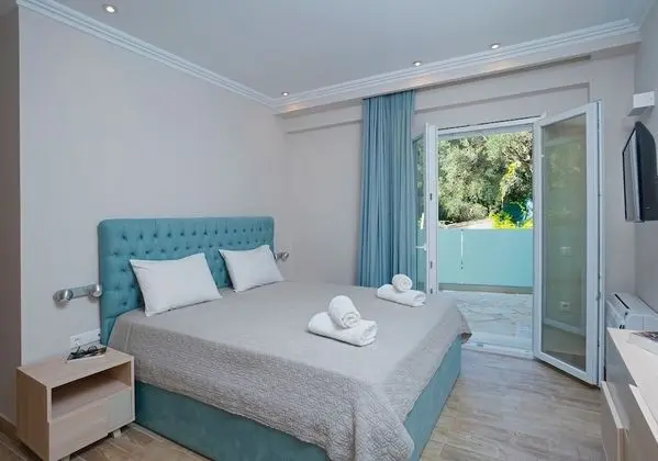 Villa, 3 Yatak Odası, Deniz Manzaralı, Denize Sıfır