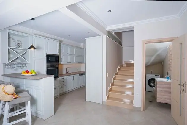 Villa, 3 Yatak Odası, Deniz Manzaralı, Denize Sıfır
