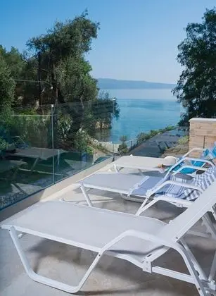 Villa, 3 Yatak Odası, Deniz Manzaralı, Denize Sıfır