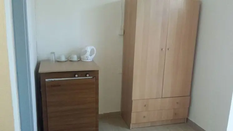 Tek Büyük Yataklı Oda