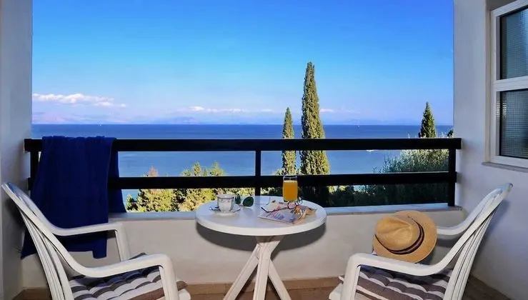 Tek Büyük Yataklı Oda, Deniz Manzaralı