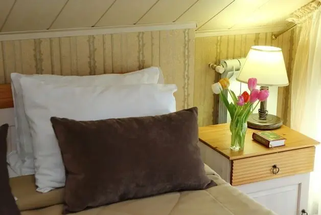 Economy Tek Büyük Yataklı Oda, Ortak Banyo