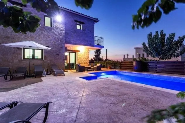 Villa, 5 Yatak Odası, Balkon