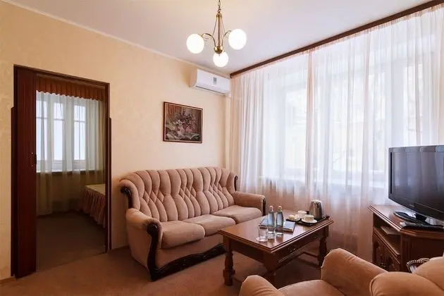Comfort Oda, 1 Büyük (Queen) Boy Yatak