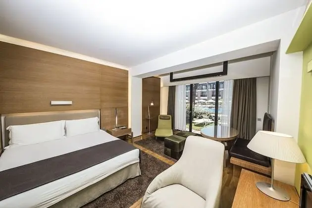Family Oda (Connecting Rooms)