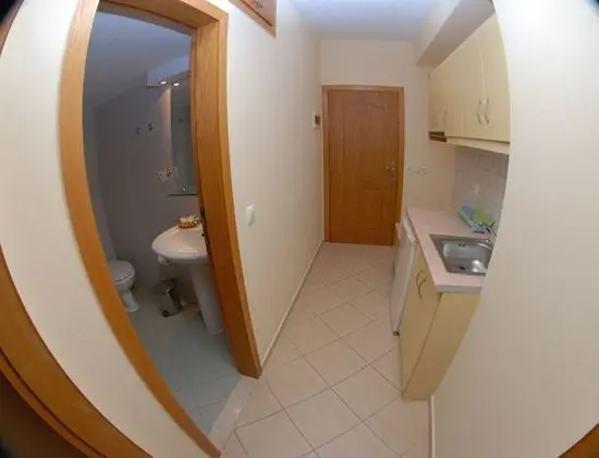 Üç Kişilik Oda, Balkon