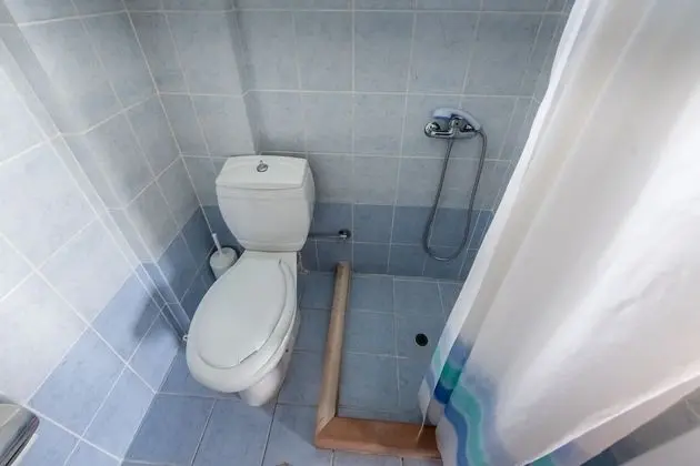 Üç Kişilik Oda